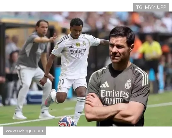 西媒称皇马与阿隆索携手打造十年可用阵容大力推进年轻化改革 西媒称皇马与阿隆索携手打造十年可用阵容大力推进年轻化改革